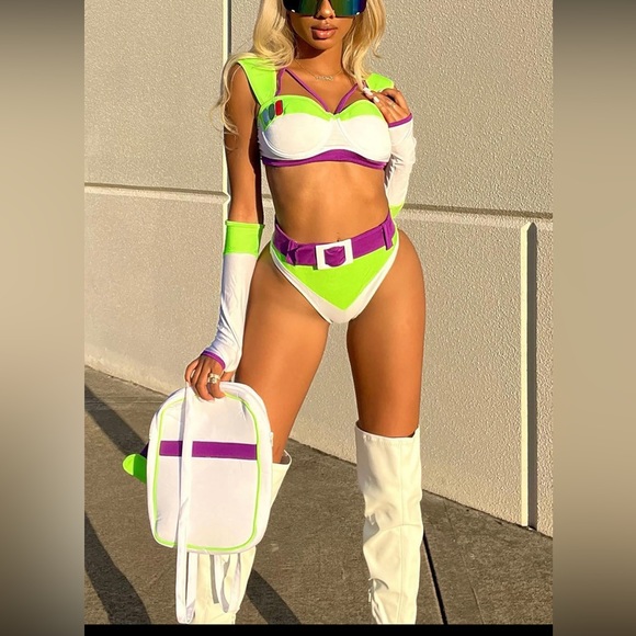 Fashion Nova Buzz Lightyear Costume 6 PC (worn once) XS/S - Picture 1 of 3